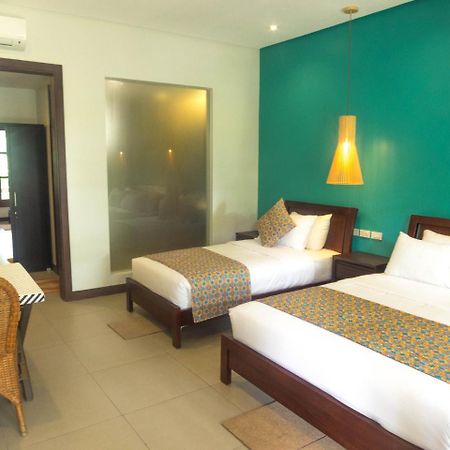 Karancho Beach House Lapu-Lapu City Esterno foto