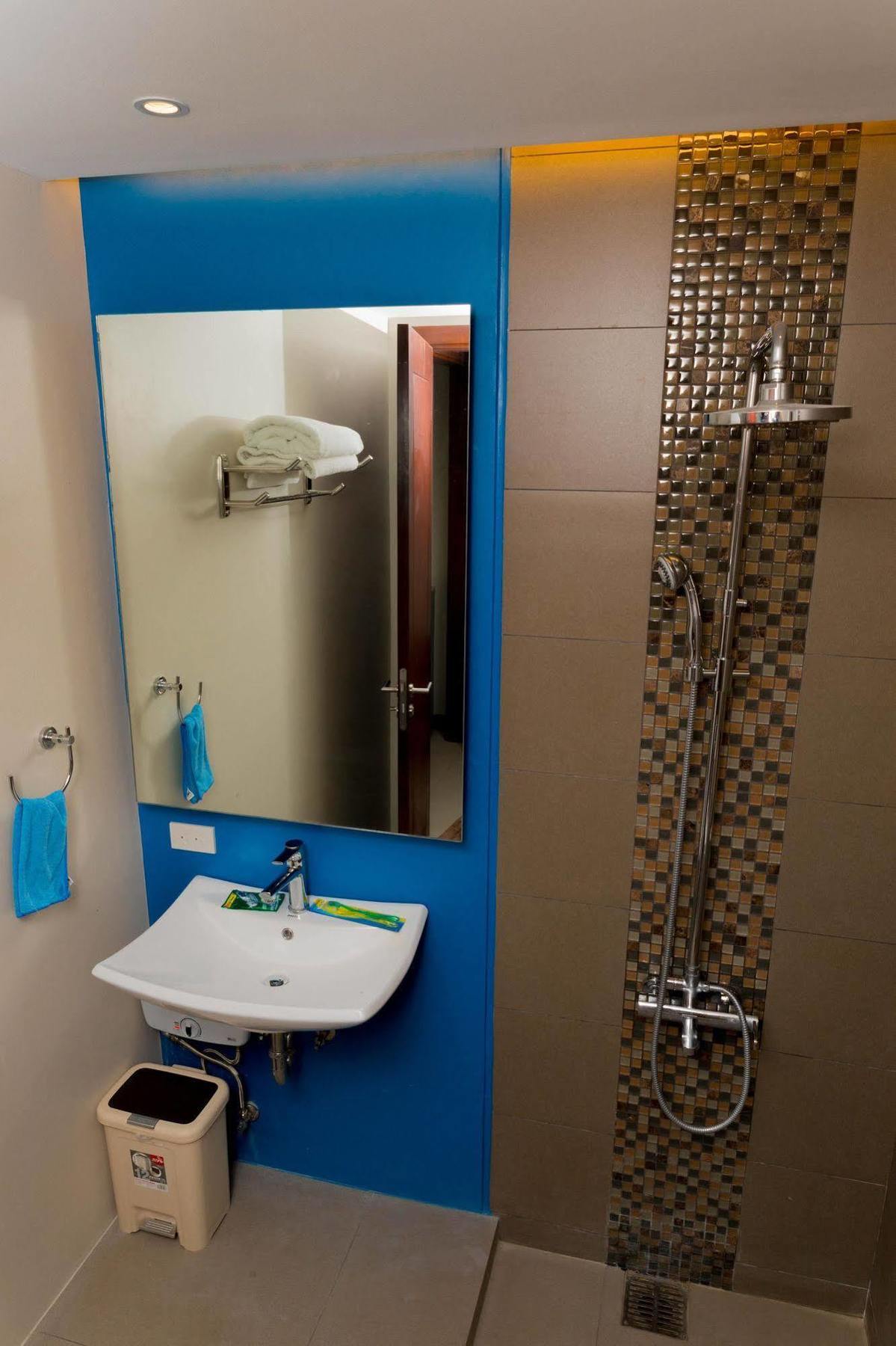 Karancho Beach House Lapu-Lapu City Esterno foto