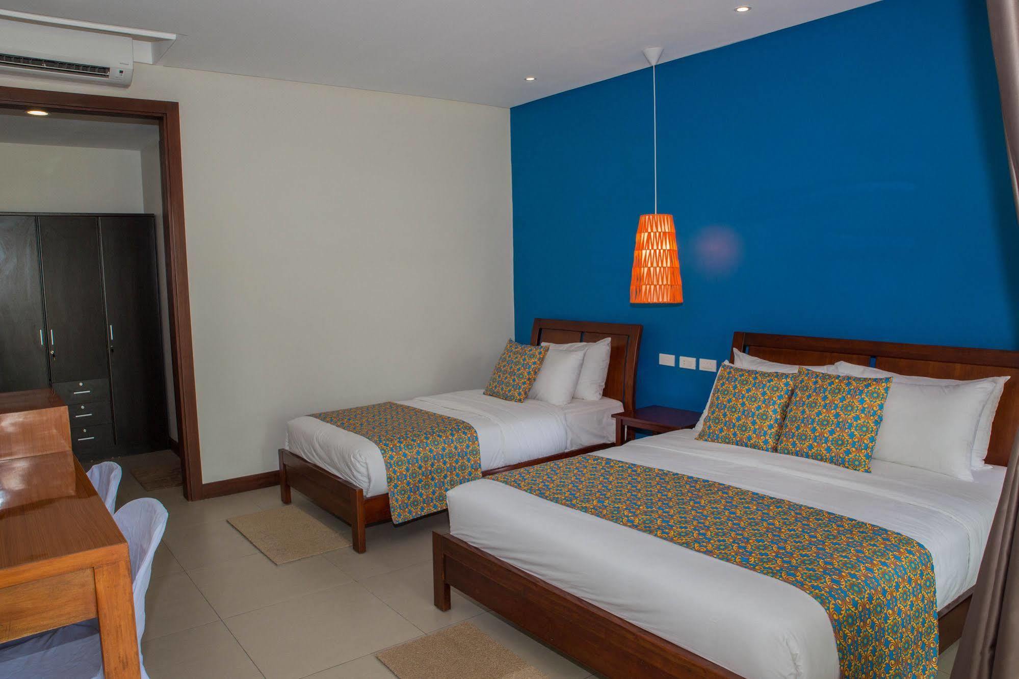 Karancho Beach House Lapu-Lapu City Esterno foto