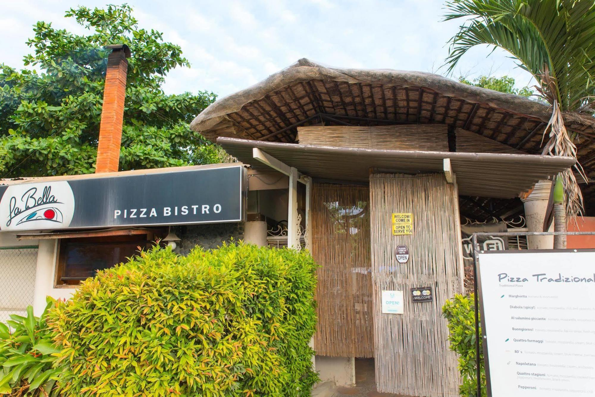 Karancho Beach House Lapu-Lapu City Esterno foto